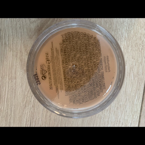 TimeBalm- medium/dark foundation - Picture 3 of 3